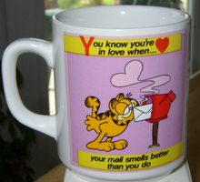 Garfield -  "You know you're in love when..." 1978 Mug